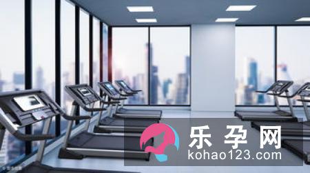一般月子中心收费标准 和月嫂那个好