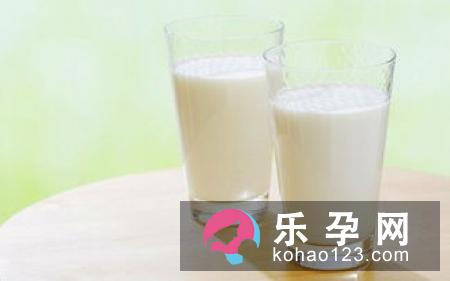 巴氏鲜奶可以直接喝吗 多大宝宝能喝