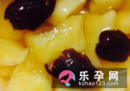 孕妇拉肚子吃煮苹果有用吗 吃多少煮苹果能好