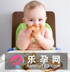 婴儿放屁多正常吗 多大可以吃莴笋叶