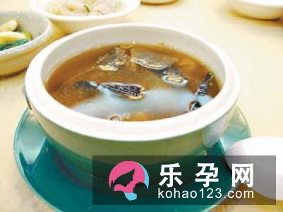天麻炖鸡产妇可以吃吗 影响哺乳吗及吃多少合适