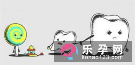 宝宝乳牙萌出的具体时间和顺序 牙缝大究竟好还是坏