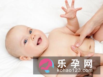孕妇肚脐流水是怎么回事 肚脐连着胎儿哪里