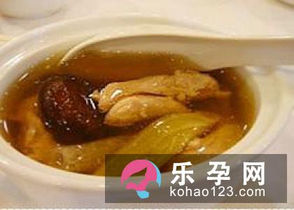 天麻炖鸡产妇可以吃吗 影响哺乳吗及吃多少合适