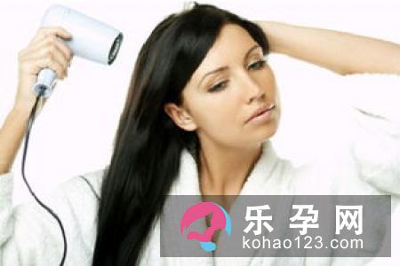 孕妇晚上洗头的话会有老来痛是真的吗 产后长发的影响