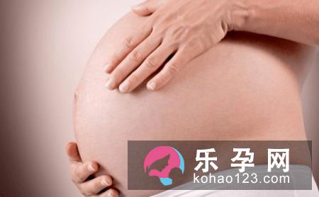羊水早破自行紧急处理的方法