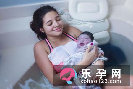 水中分娩 肥胖妈妈莫跟风