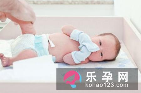 纸尿裤为什么会漏尿 如何防止