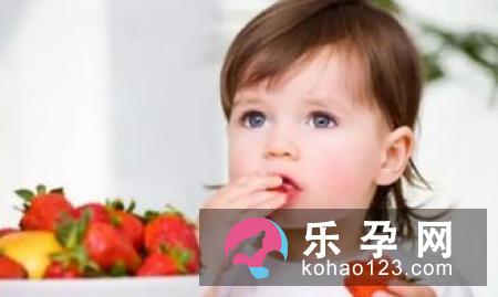 宝宝长痱子吃什么好 能吃鸡蛋吗
