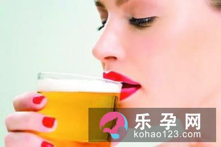 夏天哺乳期能喝啤酒吗 怎么喝影响小