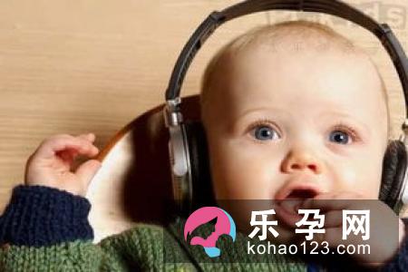 宝宝吃手需要纠正吗 坏处有哪些
