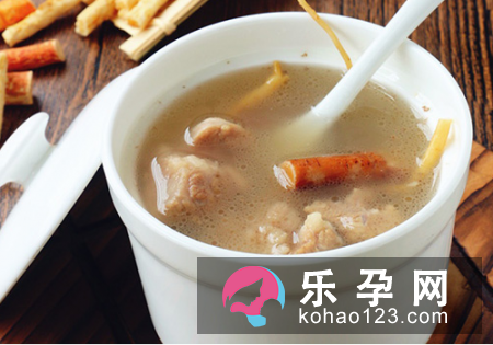 生产时吃什么补充体力 老公可以陪产吗