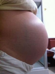 孕晚期胎动看男女的八种经验