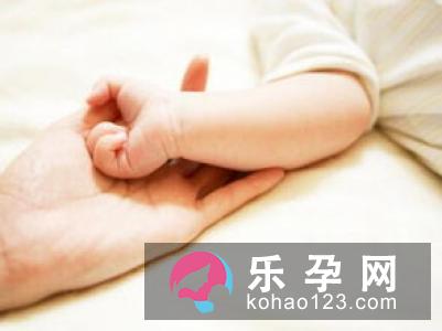 怎样判断宝宝睡眠质量佳 夜间发热怎么办