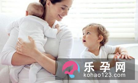 有哪些因素影响女性分娩过程