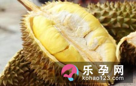 十个月的宝宝可以吃荔枝吗 可以吃榴莲吗