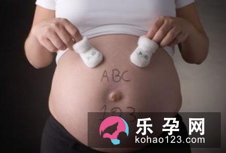 近视眼可以顺产吗 顺产为什么会视网膜脱落