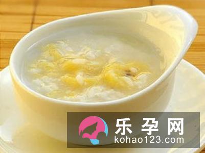 洋葱蒸水婴儿可以吃吗 多大的宝宝可以吃