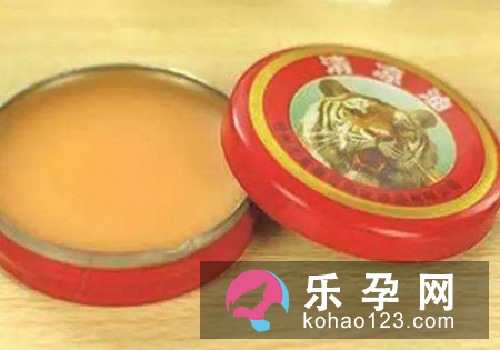 长痱子可以用炉甘石吗 可以用清凉油吗