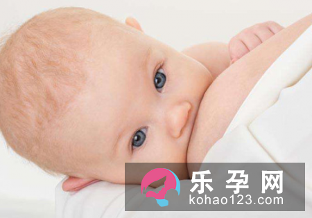初乳是什么颜色 会保持多长时间