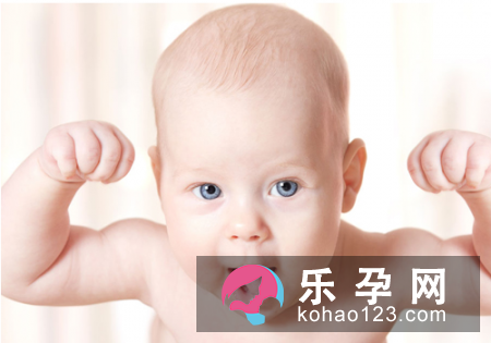 宝宝耳朵里有硬耳屎怎么办 需要清理吗