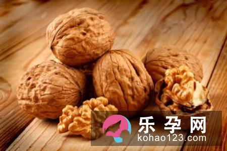 哺乳期能吃核桃吗 对头发有什么好处