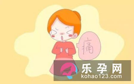 喂奶乳头痛是怎么回事 正确的喂奶姿势是怎样的