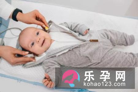 新生儿什么时候能看见东西 视力是多少