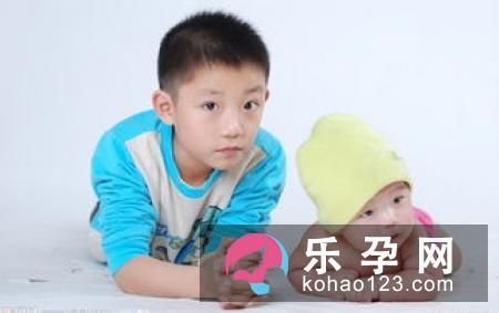 宝宝语言发育迟缓怎么回事 怎么办