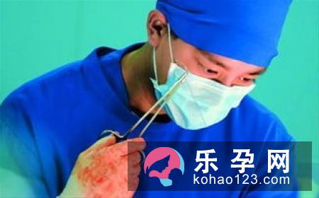 尴尬事7分娩的过程对于你的丈夫来说也并不轻松胎儿监测器哗啦地响