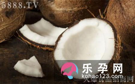哺乳期可以喝椰汁吗 可以喝藕粉吗
