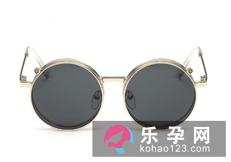 儿童室内可以戴太阳镜吗 有什么注意事项