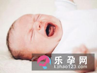 新生儿肺炎一般要住院多久 会影响智力吗