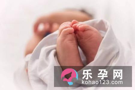 新生儿肺炎一般要住院多久 会影响智力吗
