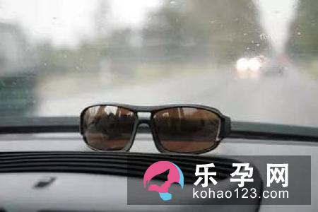 儿童室内可以戴太阳镜吗 有什么注意事项