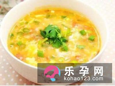 五个月宝宝可以吃辅食了吗 一天吃几顿辅食