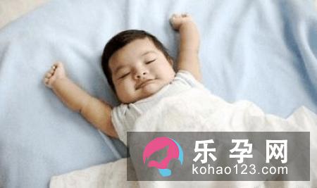 宝宝不爱喝水是什么原因 大便干燥怎么办