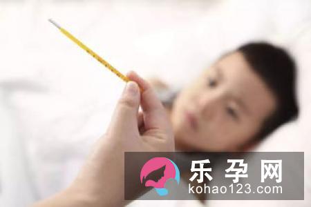 分娩临近小心早期破水合并感染