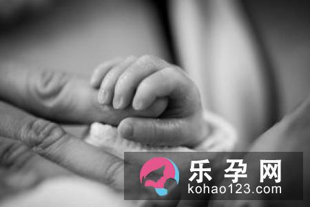 宝宝几岁可以吃糖 如何吃不长蛀牙 宝宝几岁可以吃糖 如何吃不长蛀牙