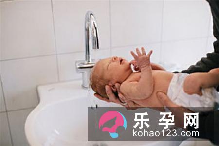 盘点初冬孕妇待产包清单
