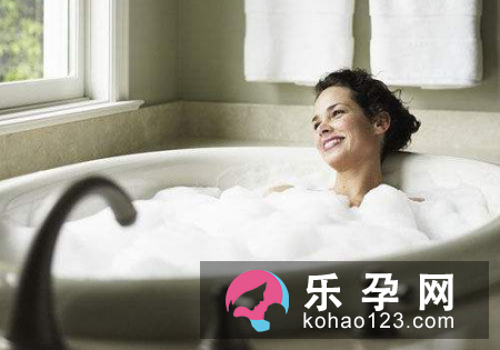 孕妇可以用浴缸泡澡吗 泡多长时间好