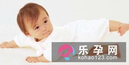 新生儿晒太阳几点合适 晒多久合适