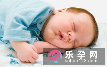 新生儿吃奶要多长时间 太急怎么办