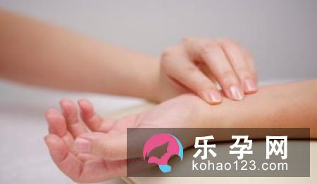 怀男孩和怀女孩的症状一样吗