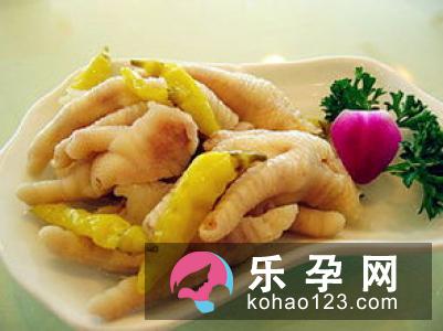 孕妇可以吃火腿肠吗 可以吃泡椒凤爪吗