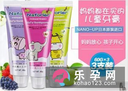 小孩换牙松动多久才掉 换门牙多少钱一颗